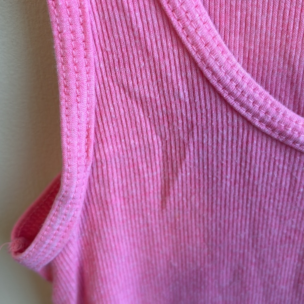 Mossimo Supply Co. Women’s Size Small Neon Bubblegum Pink Tank Top - Picture 3 of 8